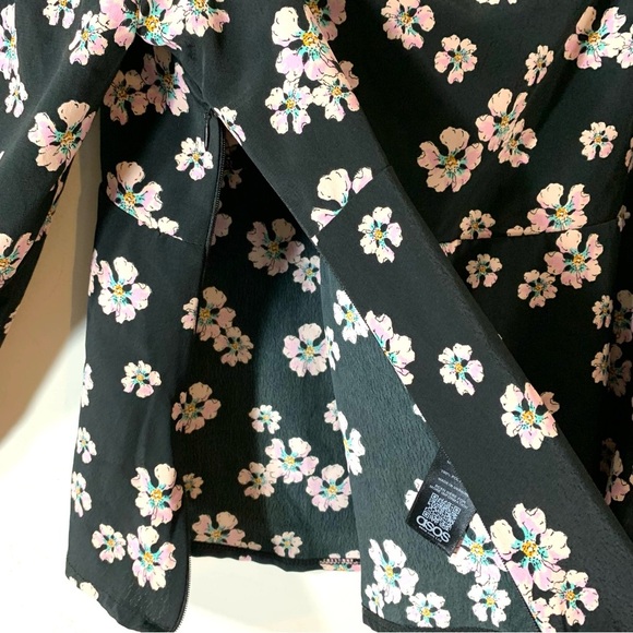 2/$35 ASOS Sweetheart Neckline Floral Peasant Blouse - Picture 8 of 12